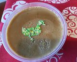 Une image de l'étape 8 de Crèmes café et praliné de Pâques.