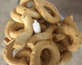 Foto del passaggio 2 della ricetta Antipasto in bicchiere : crumble di taralli stracciatella di bufala e pachino al timo