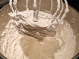 Nougat glacé aux fruits rouges
