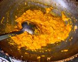 स्टफ्ड मखमली कोफ्ता करी (Stuffed Makhmali Kofta Curry Recipe in रेसिपी चरण 5 फोटो