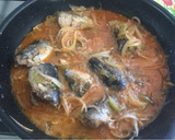 Foto del paso 4 de la receta: Jurel enlatado en salsa de coco y tomate