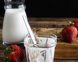 Une image de l'étape 6 de Yaourts au lait concentré.