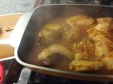 Arroz con alitas de pollo