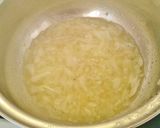 Foto del paso 1 de la receta Crema de champiñones con brocheta de marisco