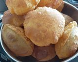 A picture of step 3 of Masala Puri.