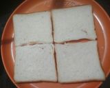 A picture of step 2 of Veggie mayo sandwich.