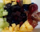 Foto langkah ke 3 dari resep Sop puding buah ceria.