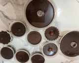 Foto langkah ke 2 dari resep Puding Buah Lapis Coklat.