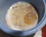 Foto langkah ke 1 dari resep Telur Susu Dadar Simpel.