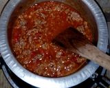 A picture of step 5 of Minced meat served with rice.
