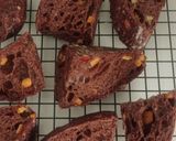 Foto langkah ke 27 dari resep Orange Peel Choco Sourdough Bread 82% (Open Bake Method).