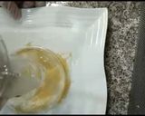 A picture of step 1 of Kiwi lemonade.