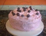 Foto del paso 9 de la receta: Bizcochuelo relleno de arándanos y crema