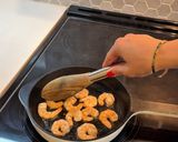 A picture of step 2 of Shrimp Pad Thai.