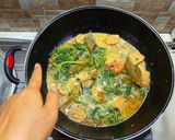 Foto langkah ke 9 dari resep Resep Gulai Santan Enak Daun Kenikir.