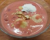 Hideg eperleves túrógombóckákkal recept fázis 3 fotója