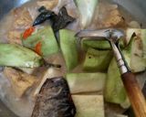 Foto langkah ke 4 dari resep Terong hijau mangut santan.