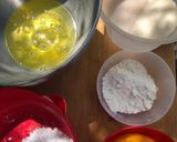 Foto del paso 1 de la receta: Jelly roll (brazo gitano) con crema de ralladura de limón
