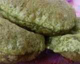 A picture of step 5 of Palak masala puri.