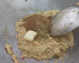 A picture of step 2 of Pav bhaji.