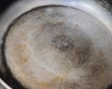 A picture of step 2 of Batata poha.