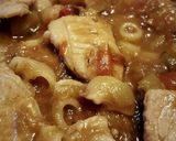 Foto del paso 5 de la receta: Guiso de codillos con magro de cerdo y pisto
