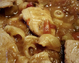 Foto del paso 5 de la receta: Guiso de codillos con magro de cerdo y pisto