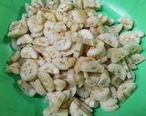 Foto langkah ke 1 dari resep Godok Pisang Kelapa.