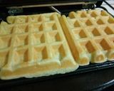 Foto del paso 5 de la receta: Waffles sin TACC y con dulce de leche