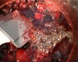 Une image de l'étape 2 de Bûche mousse noix de coco et insert fruits rouges.