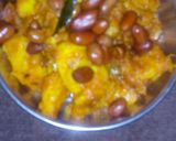 A picture of step 2 of Suki bhaji.