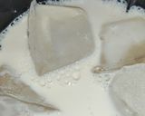 A picture of step 2 of Banana Strawberry Milkshake 🍓 🍌.