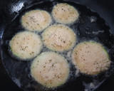Foto del paso 4 de la receta: Calabacín rebozado