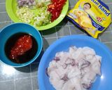 Foto langkah ke 1 dari resep Cumi Mentega Saus Tiram.