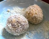 A picture of step 4 of Banquet Scotch Egg.