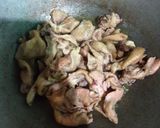 Foto langkah ke 3 dari resep Minyak Ayam untuk MPASI 6+.
