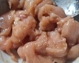 Foto langkah ke 2 dari resep Ayam Kukus Oyong.