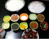 A picture of step 1 of Kaisasive chitranna / coconut mustard rice.