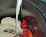 A picture of step 2 of Banana Strawberry Milkshake 🍓 🍌.