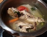 Foto del paso 1 de la receta: Caldo de pollo
