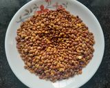 A picture of step 1 of Kulith kadhan(soup).