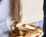 A picture of step 1 of Club Sandwiches.