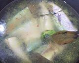 Foto langkah ke 3 dari resep Pindang Kecap Ikan Kembung.