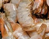 Foto langkah ke 2 dari resep Udang Goreng Mentega.