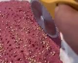 A picture of step 5 of Beetroot crackers.