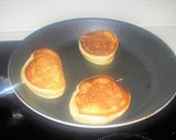 A picture of step 7 of Fluffy Souffle Pancakes.