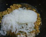 Foto langkah ke 4 dari resep Bihun Goreng.