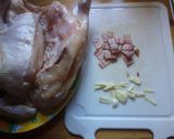 Foto del paso 1 de la receta: Pollo a las brasas con panceta