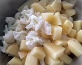 ફ્લાવર -બટાકાનું શાક(Cauliflower potato sabji recipe in gujarati) રેસીપી સ્ટેપ2ફોટો