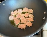A picture of step 1 of Garlic Chicken.